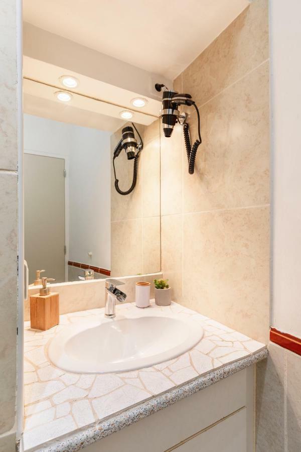 Calme Cocon Troglodyte Au Coeur De La Ville Apartamento Nîmes Exterior foto